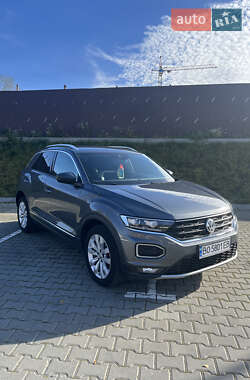 Позашляховик / Кросовер Volkswagen T-Roc 2019 в Тернополі