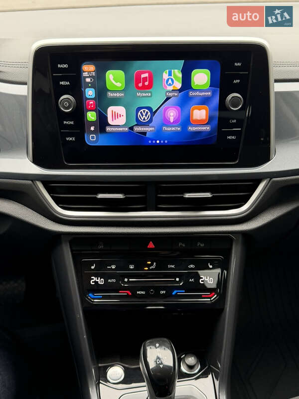 Внедорожник / Кроссовер Volkswagen T-Roc 2023 в Киеве