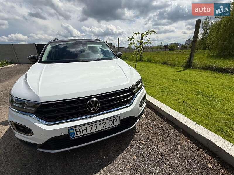 Позашляховик / Кросовер Volkswagen T-Roc 2021 в Чернігові фото 18 Позашляховик / Кросовер Volkswagen T-Roc 2021 в Чернігові
