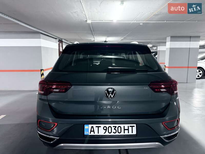 Позашляховик / Кросовер Volkswagen T-Roc 2023 в Івано-Франківську