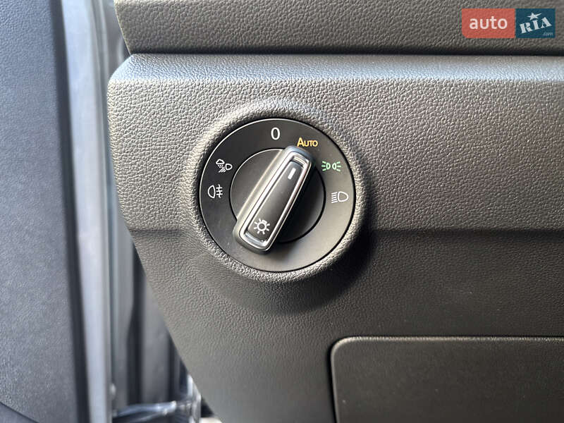 Позашляховик / Кросовер Volkswagen T-Roc 2022 в Івано-Франківську