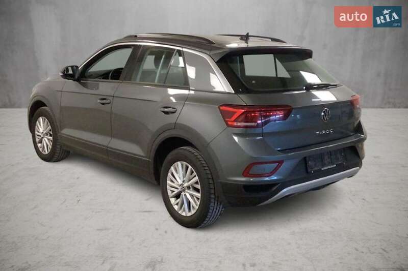 Позашляховик / Кросовер Volkswagen T-Roc 2022 в Бережанах