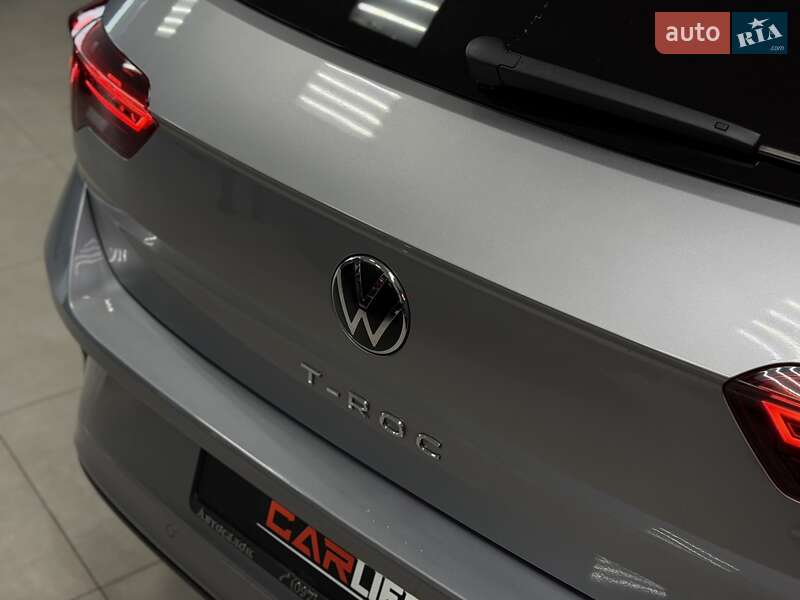 Внедорожник / Кроссовер Volkswagen T-Roc 2024 в Тернополе