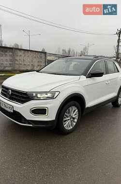 Позашляховик / Кросовер Volkswagen T-Roc 2021 в Ірпені