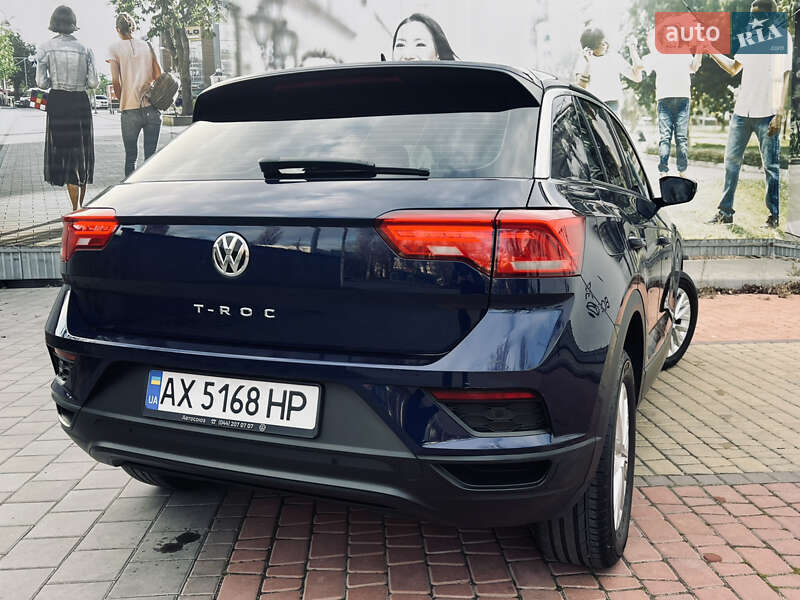 Внедорожник / Кроссовер Volkswagen T-Roc 2019 в Одессе