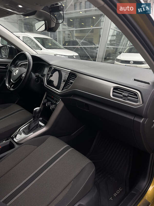 Внедорожник / Кроссовер Volkswagen T-Roc 2021 в Ивано-Франковске фото 42 Внедорожник / Кроссовер Volkswagen T-Roc 2021 в Ивано-Франковске