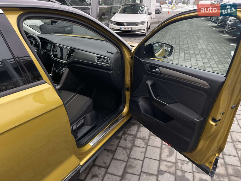 Внедорожник / Кроссовер Volkswagen T-Roc 2021 в Ивано-Франковске фото 48 Внедорожник / Кроссовер Volkswagen T-Roc 2021 в Ивано-Франковске