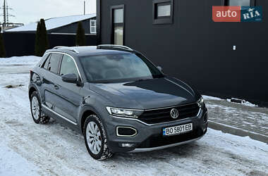 Позашляховик / Кросовер Volkswagen T-Roc 2019 в Тернополі