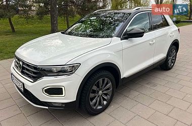 Внедорожник / Кроссовер Volkswagen T-Roc 2019 в Виннице