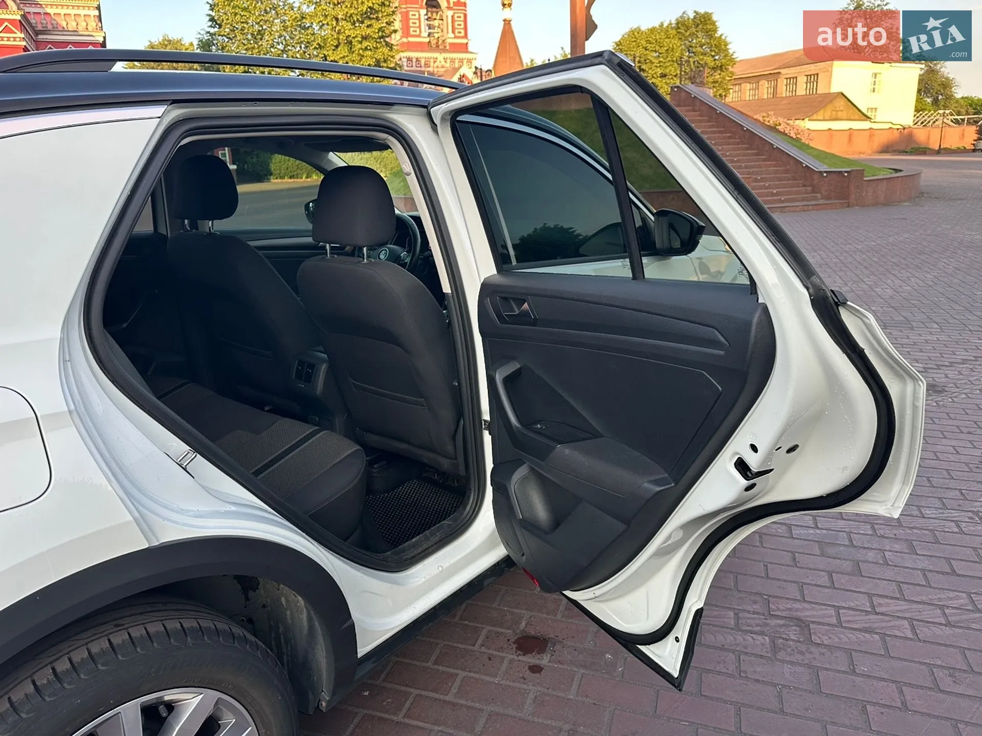 2019 Volkswagen T-Roc - мініатюра 19