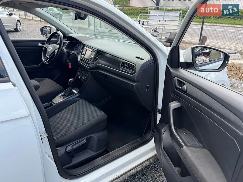 Volkswagen T-Roc 2021 VIN WVGZZZA1ZMV146220 фото оголошення 7 з 50