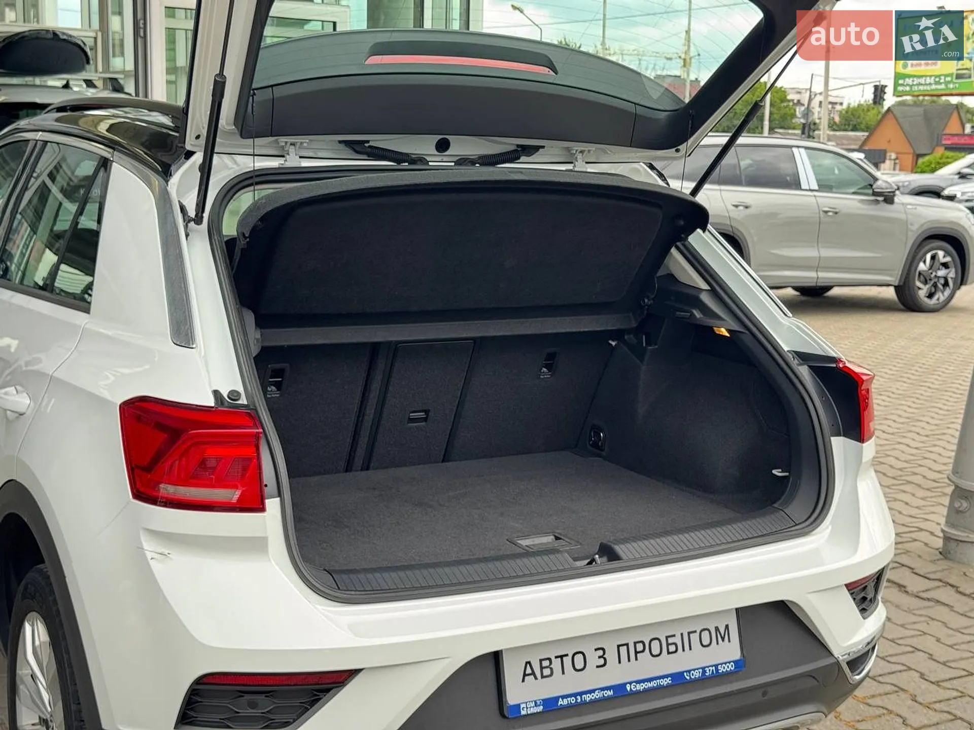 2019 Volkswagen T-Roc - мініатюра 12