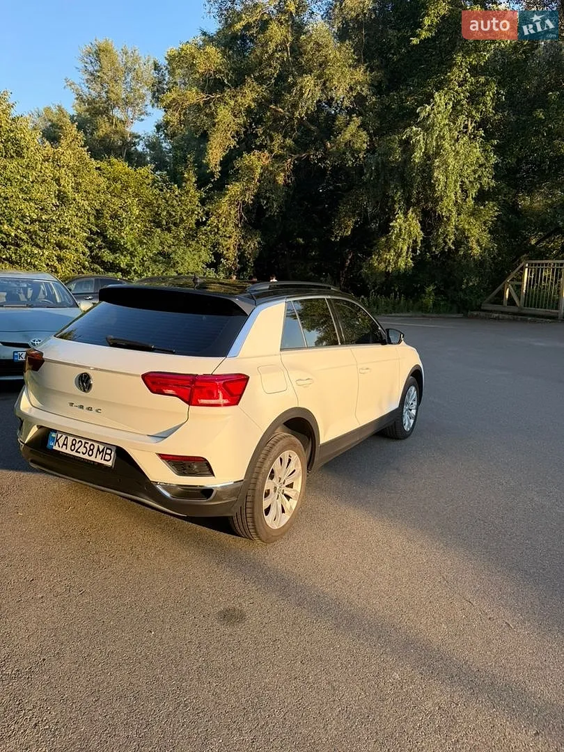 2019 Volkswagen T-Roc - мініатюра 2