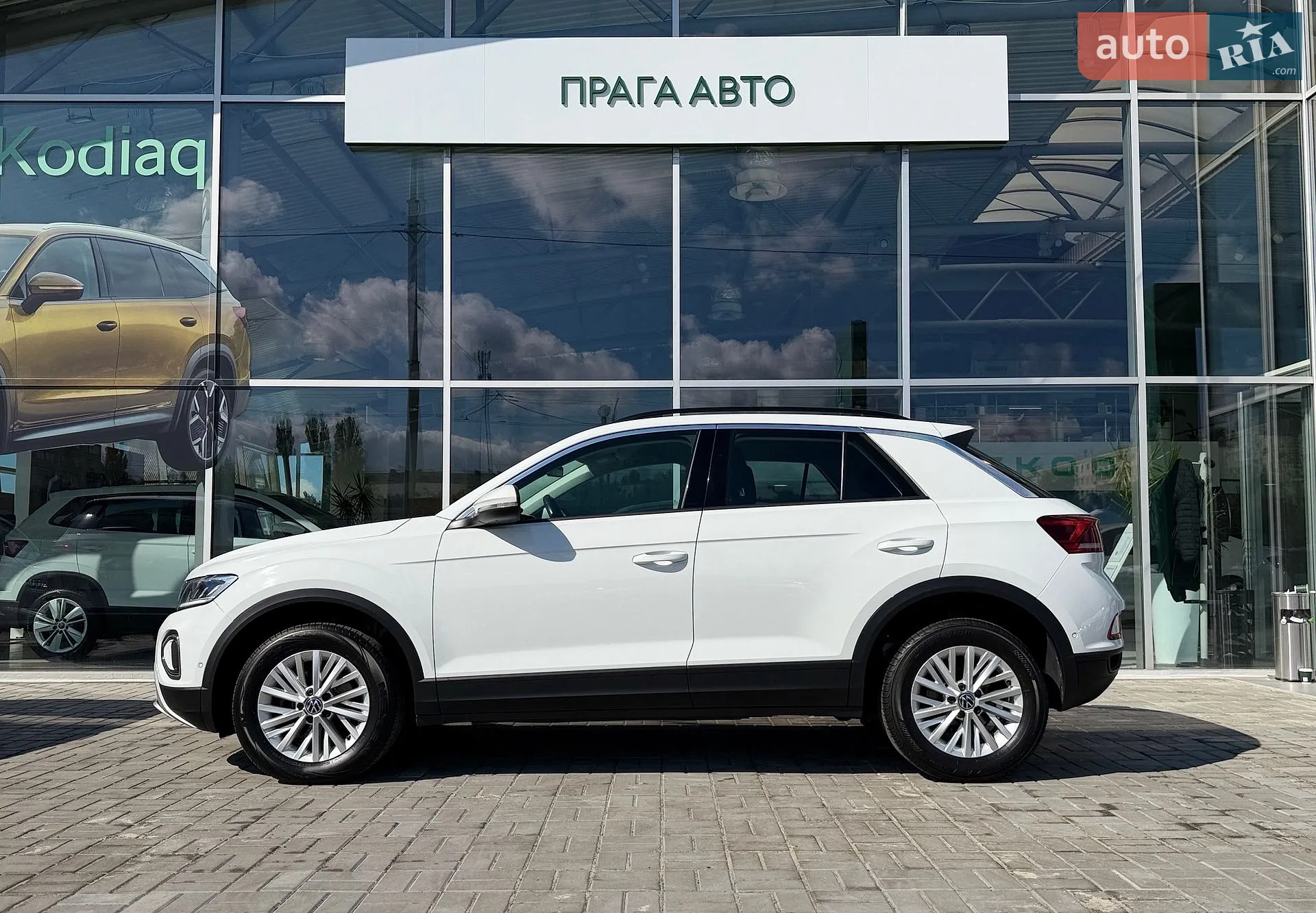 2023 Volkswagen T-Roc - мініатюра 3