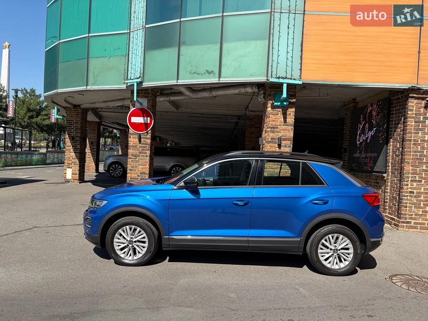 2021 Volkswagen T-Roc - мініатюра 4