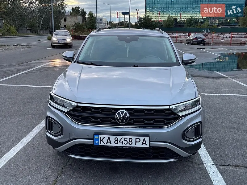 Volkswagen T-Roc 2025