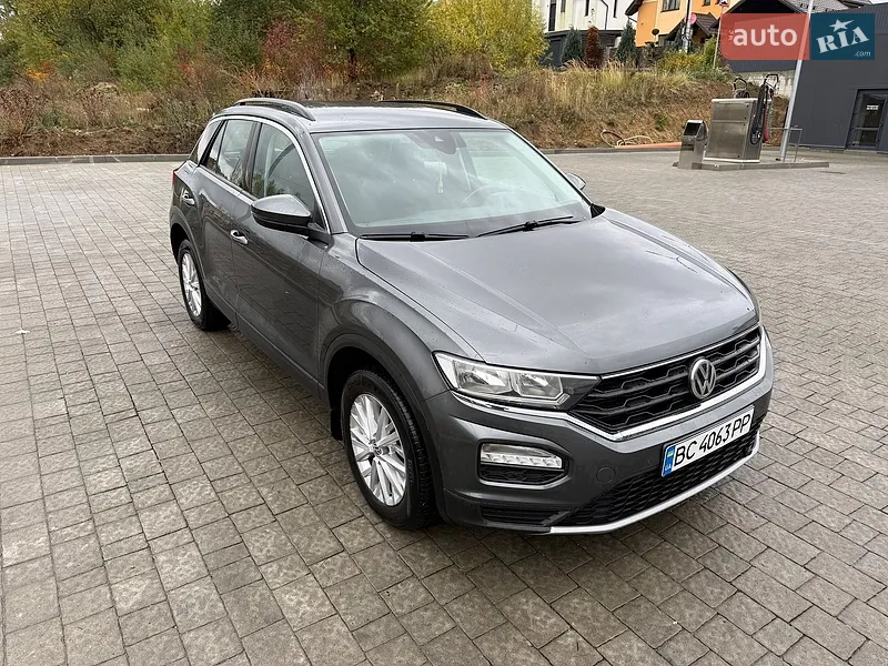 Volkswagen T-Roc 2019