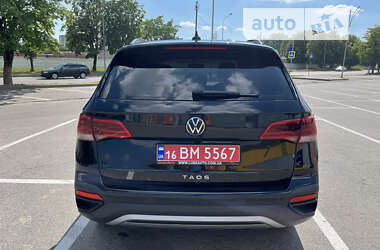 Внедорожник / Кроссовер Volkswagen Taos 2022 в Львове