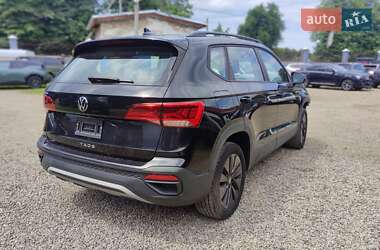 Позашляховик / Кросовер Volkswagen Taos 2021 в Стрию