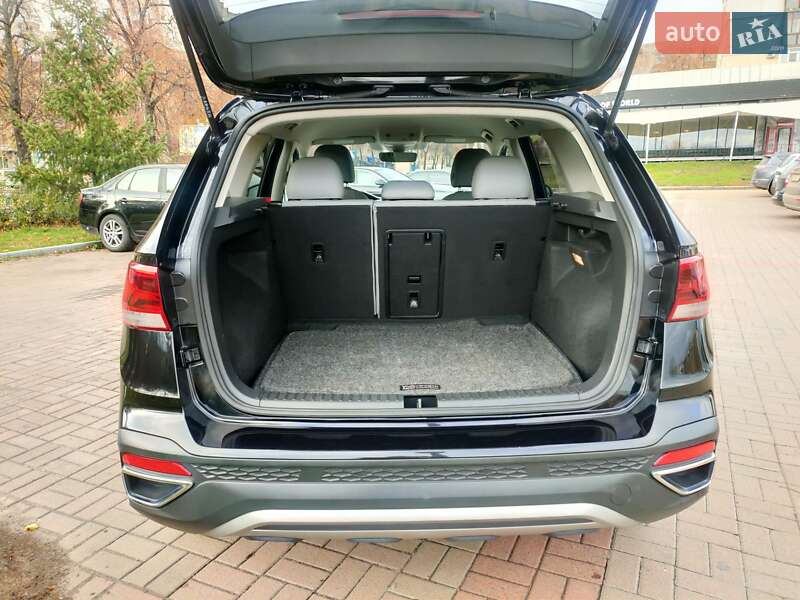 Внедорожник / Кроссовер Volkswagen Taos 2022 в Сумах