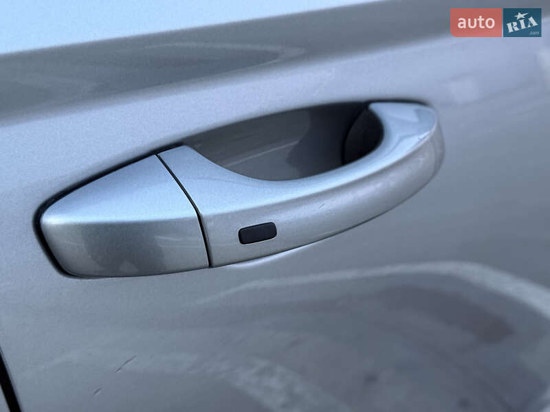 Внедорожник / Кроссовер Volkswagen Taos 2023 в Киеве