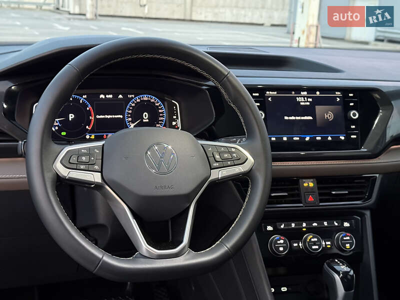 Внедорожник / Кроссовер Volkswagen Taos 2023 в Киеве