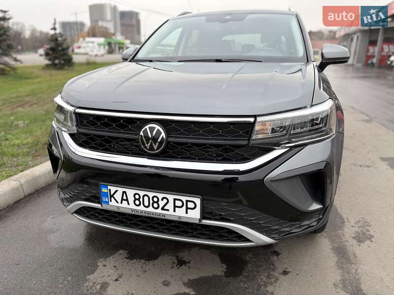 Позашляховик / Кросовер Volkswagen Taos 2024 в Києві