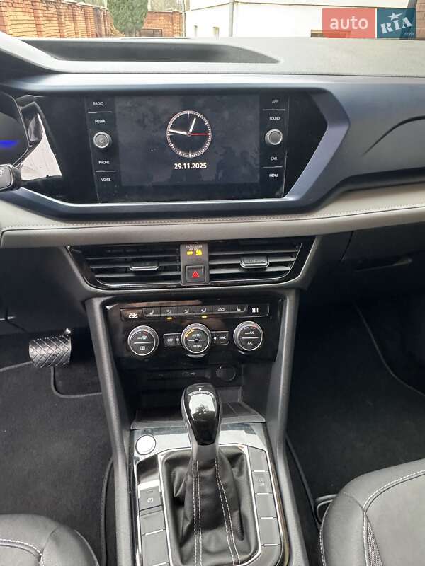 Позашляховик / Кросовер Volkswagen Taos 2024 в Львові фото 18 Позашляховик / Кросовер Volkswagen Taos 2024 в Львові