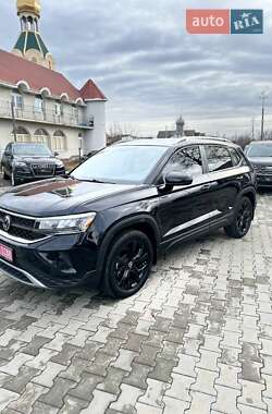 Внедорожник / Кроссовер Volkswagen Taos 2021 в Ужгороде