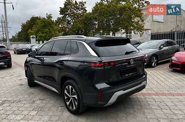 Внедорожник / Кроссовер Volkswagen Tayron 2025 в 