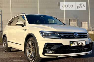 Внедорожник / Кроссовер Volkswagen Tiguan Allspace 2018 в Киеве