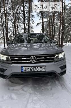 Внедорожник / Кроссовер Volkswagen Tiguan Allspace 2019 в Сумах