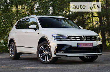 Внедорожник / Кроссовер Volkswagen Tiguan Allspace 2020 в Львове