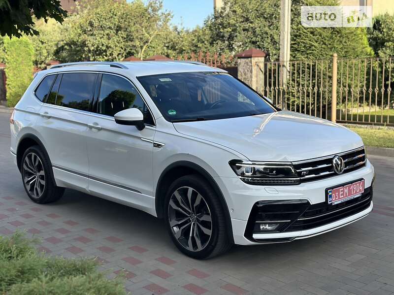 Внедорожник / Кроссовер Volkswagen Tiguan Allspace 2020 в Луцке