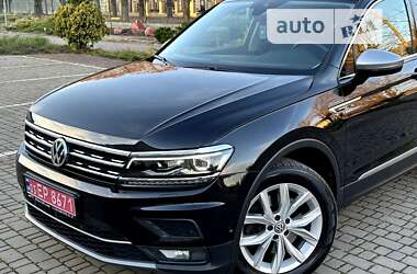 Внедорожник / Кроссовер Volkswagen Tiguan Allspace 2018 в Луцке