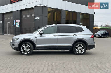 Внедорожник / Кроссовер Volkswagen Tiguan Allspace 2020 в Ровно