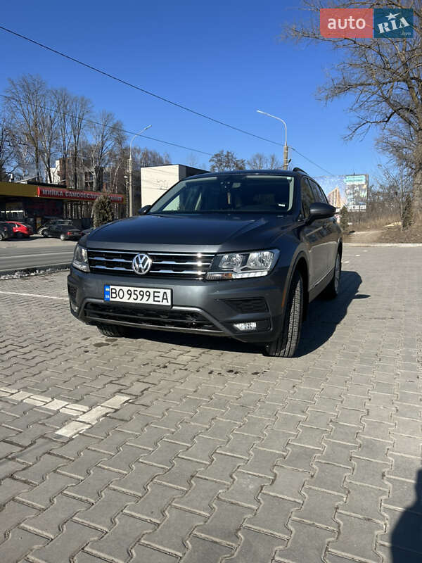 Внедорожник / Кроссовер Volkswagen Tiguan Allspace 2018 в Тернополе