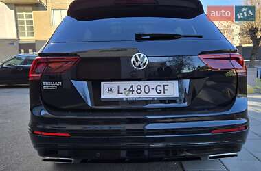 Внедорожник / Кроссовер Volkswagen Tiguan Allspace 2021 в 