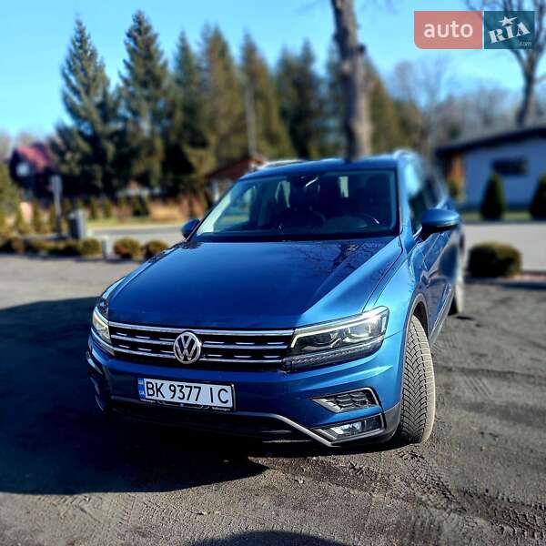 Позашляховик / Кросовер Volkswagen Tiguan Allspace 2017 в Луцьку