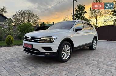Внедорожник / Кроссовер Volkswagen Tiguan Allspace 2020 в Ровно