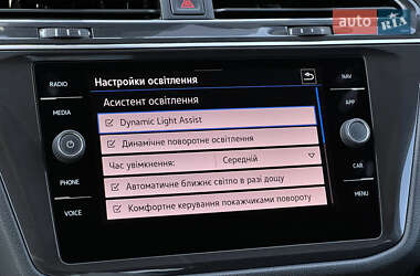 Позашляховик / Кросовер Volkswagen Tiguan Allspace 2021 в 