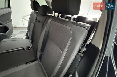 Внедорожник / Кроссовер Volkswagen Tiguan Allspace 2019 в 
