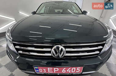 Внедорожник / Кроссовер Volkswagen Tiguan Allspace 2019 в 
