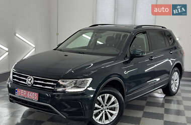 Внедорожник / Кроссовер Volkswagen Tiguan Allspace 2019 в 