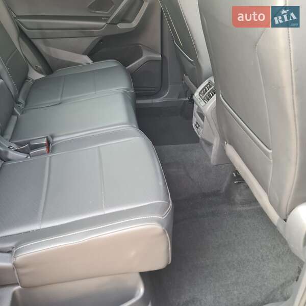 Внедорожник / Кроссовер Volkswagen Tiguan Allspace 2018 в Киеве фото 7 Внедорожник / Кроссовер Volkswagen Tiguan Allspace 2018 в Киеве