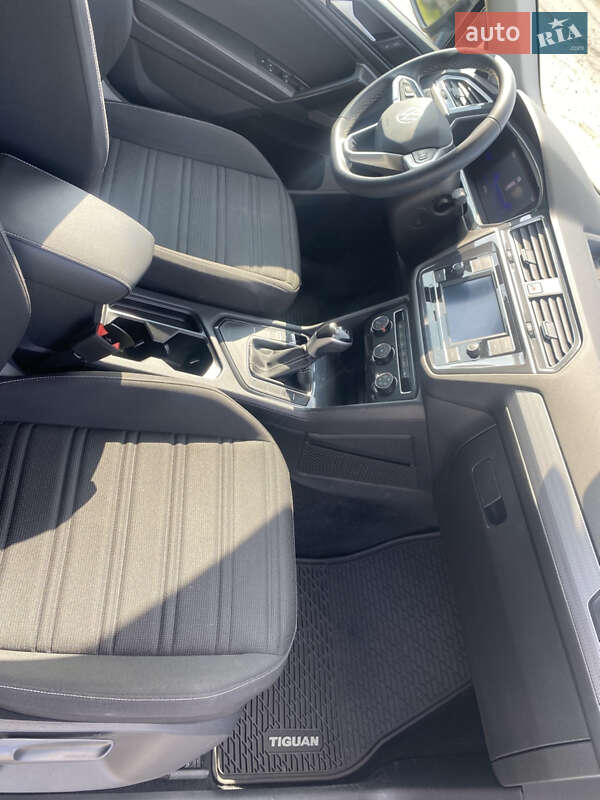 Позашляховик / Кросовер Volkswagen Tiguan Allspace 2022 в Жмеринці