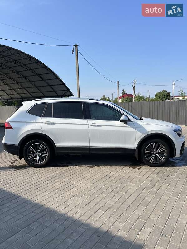 Внедорожник / Кроссовер Volkswagen Tiguan Allspace 2019 в Полтаве