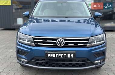 Внедорожник / Кроссовер Volkswagen Tiguan Allspace 2018 в 