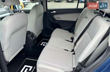 Внедорожник / Кроссовер Volkswagen Tiguan Allspace 2018 в 