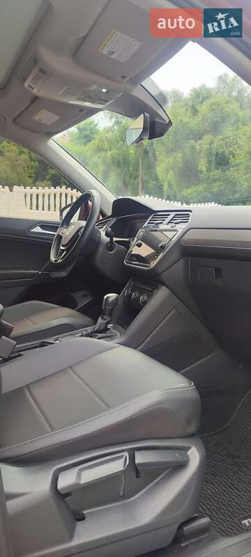 Внедорожник / Кроссовер Volkswagen Tiguan Allspace 2019 в Киеве фото 39 Внедорожник / Кроссовер Volkswagen Tiguan Allspace 2019 в Киеве